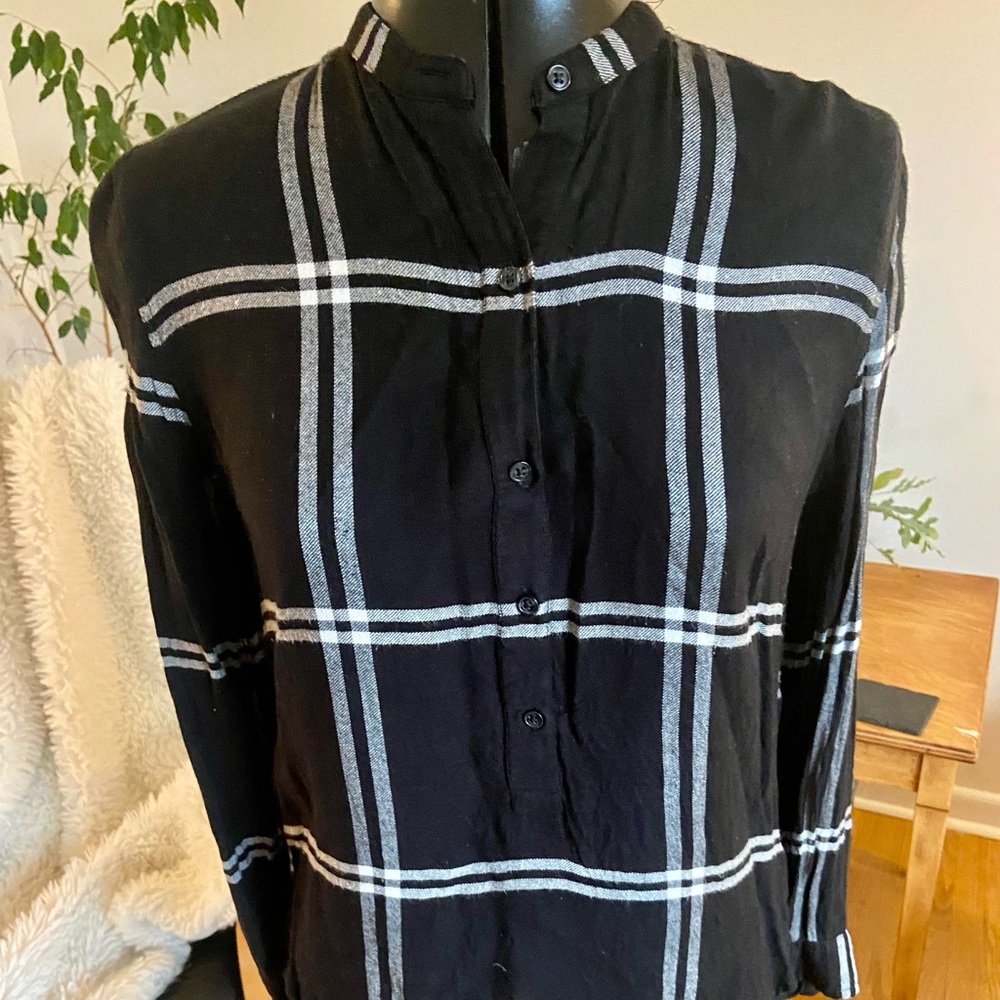 LuckyBrand popover Black and white window pane flannel